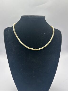 Classic Cream Pearl Necklace - Elegant Timeless Strand